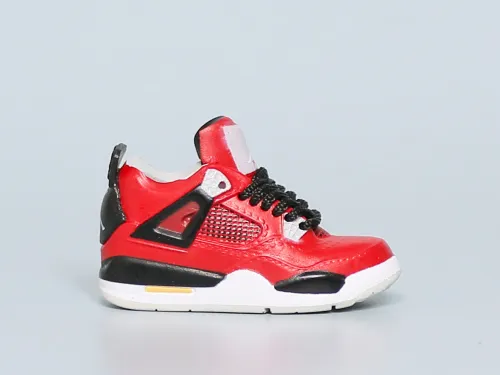 Mini SneakerJordan 4 Retro Toro Bravo 3D keychain