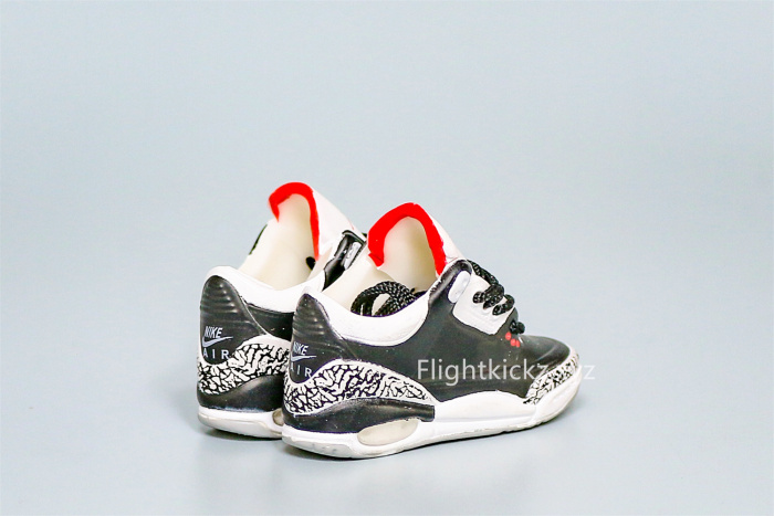 Mini Sneaker Air Jordan 3 Black Cement 3D keychain