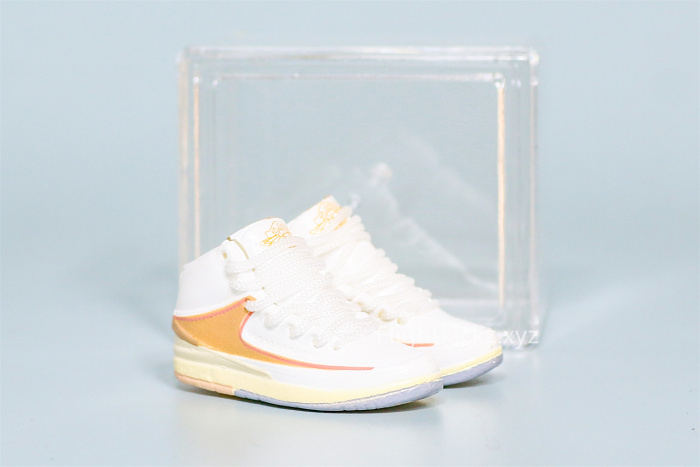 Mini Sneaker Air Jordan 2 Craft Sunset Haze 3D keychain
