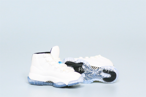 Mini Sneaker Air Jordan 11 Legend Blue 3D keychain