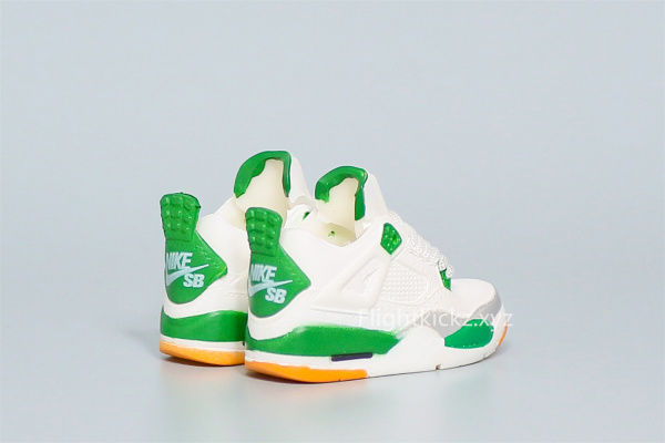 Mini Sneaker Air Jordan 4 Pine Green 3D keychain
