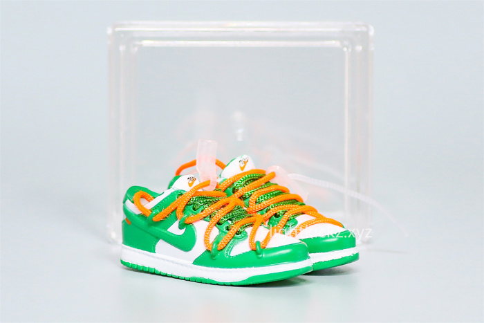 Mini Sneaker Off-White x Nike Dunk Low Pine Green  3D keychain