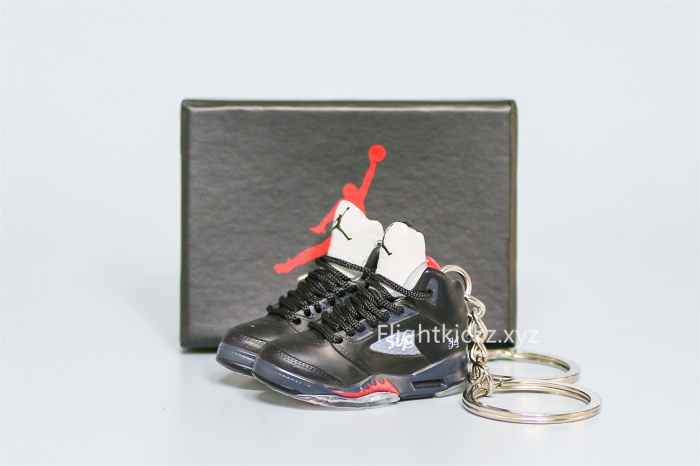 Mini Sneaker Supreme x Air Jordan 5 Bred 3D keychain