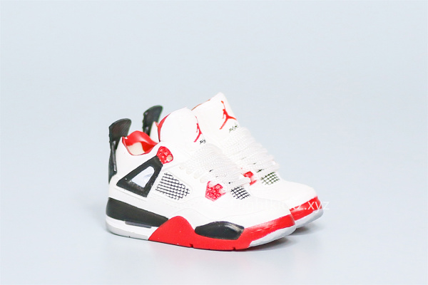 Mini Sneaker Air Jordan 4 Fire Red 3D keychain