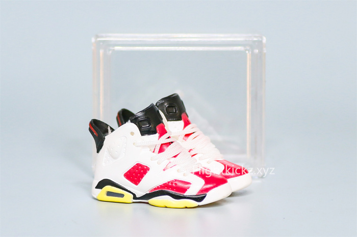 Mini Sneaker Air Jordan 6 Carmine 3D keychain