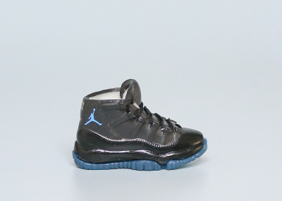 Mini Sneaker Air Jordan 11 Gamma Blue 3D keychain