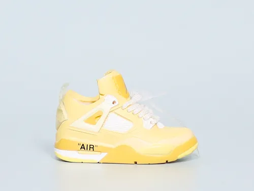 Mini Sneaker Off White x Air Jordan 4 Sail 3D keychain