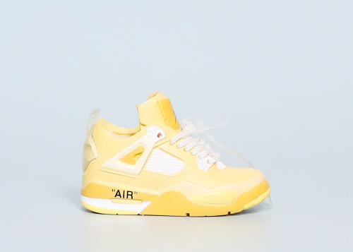 Mini Sneaker Off White x Air Jordan 4 Sail 3D keychain