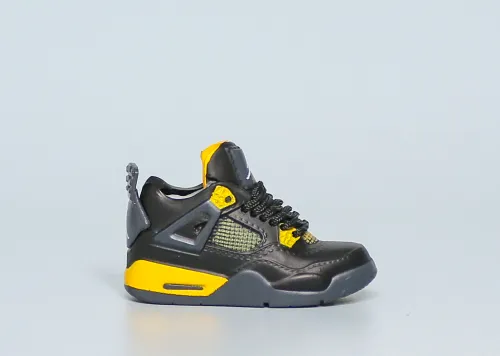 Mini Sneaker Air Jordan 4 Thunder 3D keychain