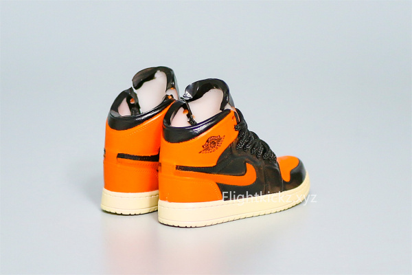 Mini Sneaker Air Jordan 1 Retro High Og Shattered Backboard 3.0 3D keychain