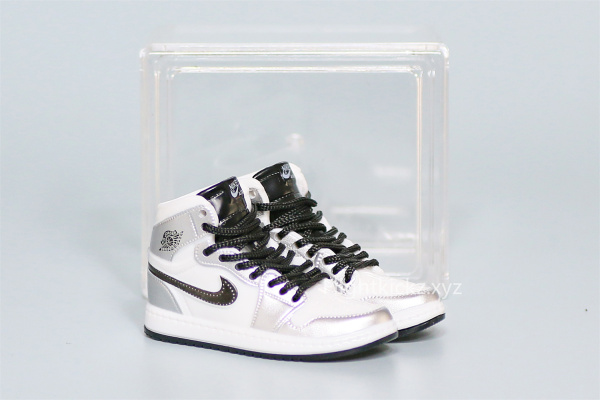 Mini Sneaker Air Jordan 1  'White/Silver'  3D keychain