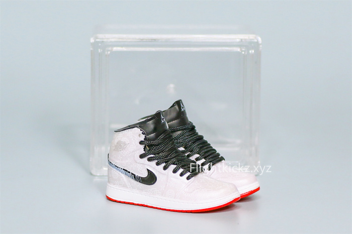 Mini Sneaker Clot X Air Jordan 1 3D keychain