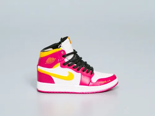 Mini Sneaker Air Jordan 1 Retro High OG Light Fusion Red jumpman logo 3D keychain