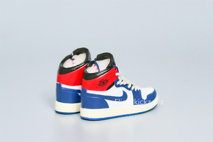 Mini SneakerUnion Air Jordan 1 Retro High OG NRG  Storm Blue  3D keychain