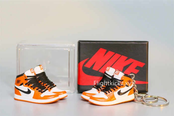 Mini Sneaker Air Jordan 1 Retro Reverse Shattered Backboard 3D keychain