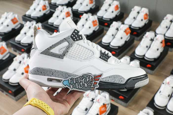Air Jordan 4 Retro OG 'White Cement' 2025 (Ln5 A1)