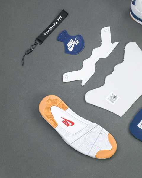 Nike SB x Air Jordan 4 “Navy Blue” 2025（A1）