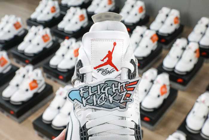 Air Jordan 4 Retro OG 'White Cement' 2025 (Ln5 A1)