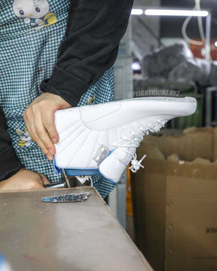 Air Jordan 12 Retro 'Melo' UNC 2025 (Ln5 A1)