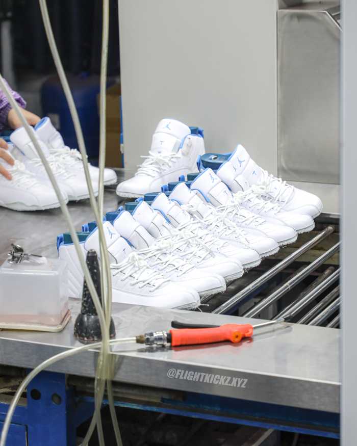 Air Jordan 12 Retro 'Melo' UNC 2025 (Ln5 A1)
