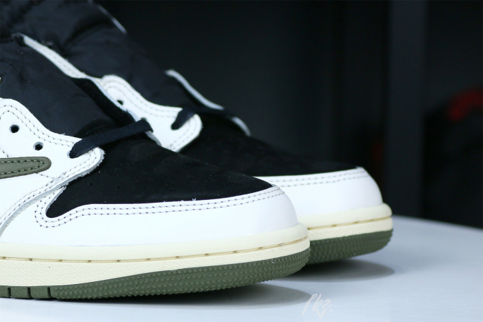 US Warehouse: Travis Scott x Air Jordan 1 Low OG SP WMNS Olive （A1）