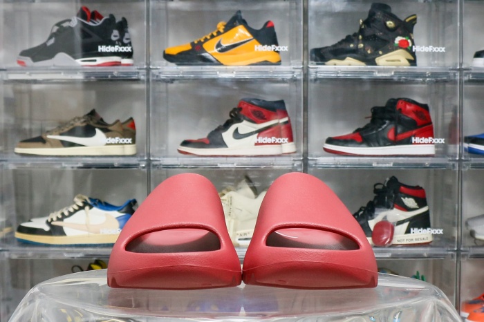 Yeezy Slides Garmine ID5988（A1 Batch）