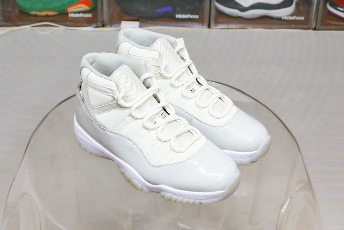 Air Jordan 11 Retro Grand Finale 2025 Sample WMNS