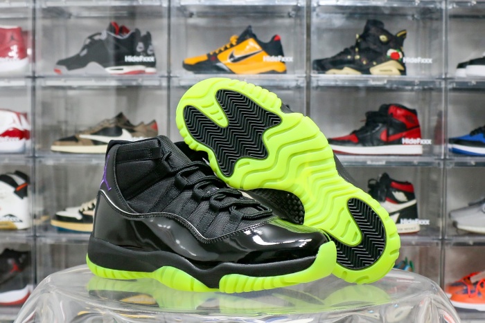 Air Jordan 11 Retro “Black Barely Volt”  2025