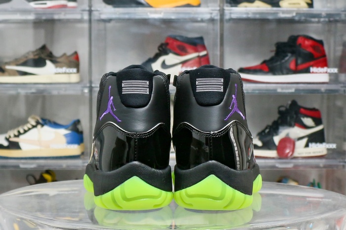 Air Jordan 11 Retro “Black Barely Volt”  2025