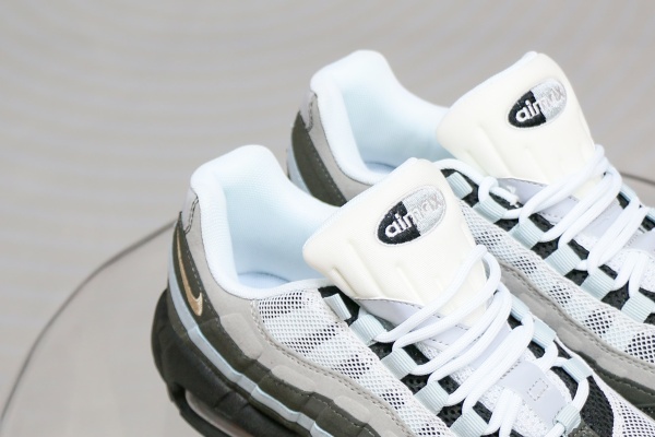 Nike Air Max 95 Jewel Swoosh Grey