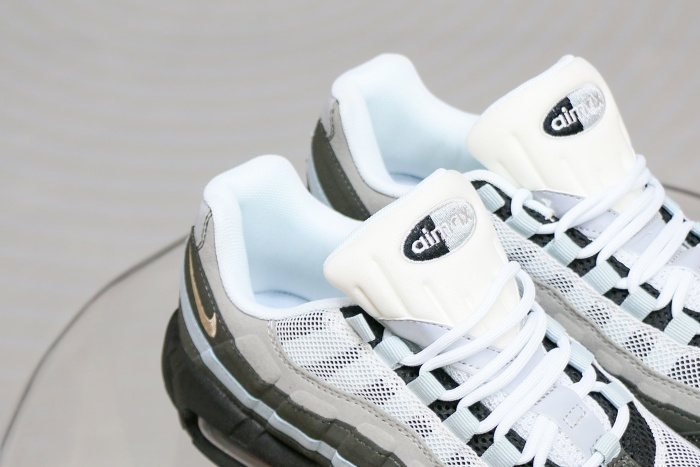 Nike Air Max 95 Jewel Swoosh Grey