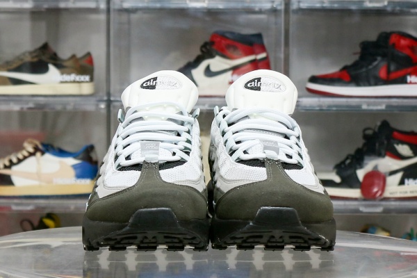 Nike Air Max 95 Jewel Swoosh Grey