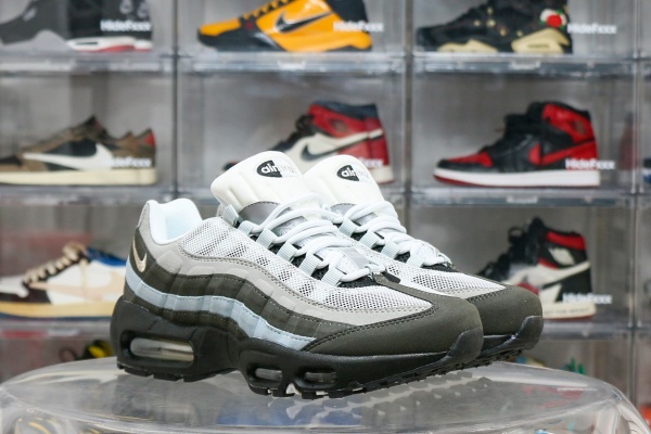 Nike Air Max 95 Jewel Swoosh Grey