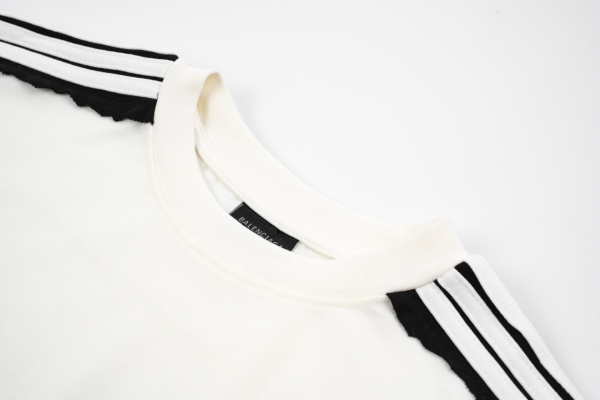 Balanciag@ Unity Sports Icon T-Shirt Oversized in faded black and white Tee