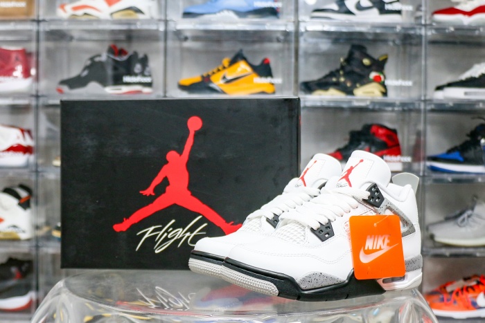 Air Jordan 4 Retro OG 'White Cement' 2025 (Ln5 A1)