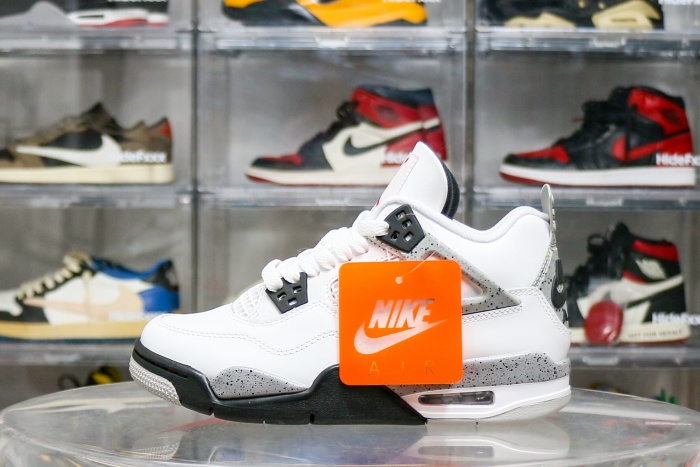 Air Jordan 4 Retro OG 'White Cement' 2025 (Ln5 A1)
