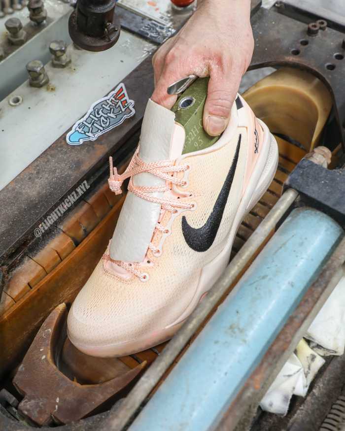 Nike Kobe 8 Protro EYBL Academy PE （A1）