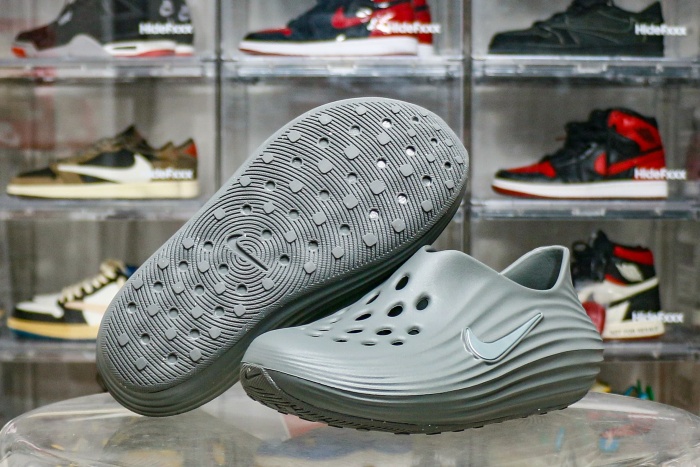 Nike ReactX Rejuven8 Smoke Grey