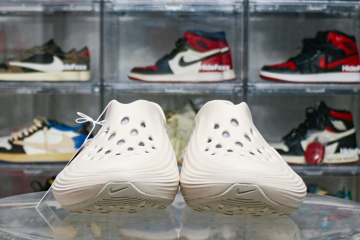 Nike ReactX Rejuven8 Light Orewood Brown