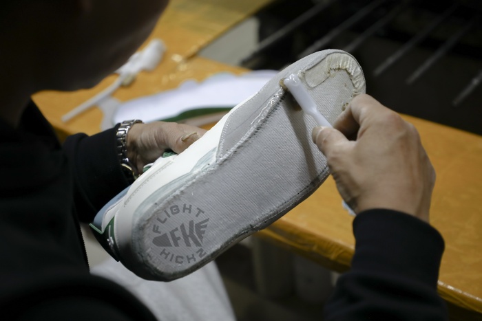 US Warehouse: Nike SB x Air Jordan 4 “Pine Green” 2023 ( A1)