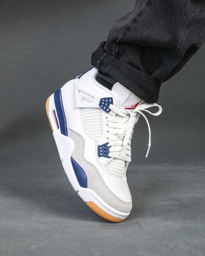 US Warehouse: Nike SB x Air Jordan 4 “Navy Blue” 2025 (A1)