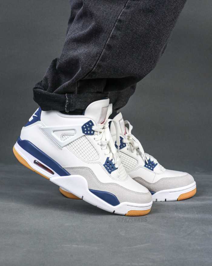 US Warehouse: Nike SB x Air Jordan 4 “Navy Blue” 2025 (A1)