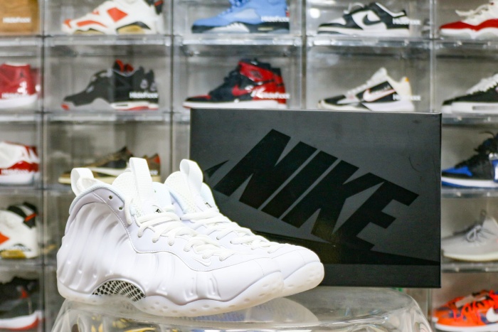 Nike Air Foamposite One Triple White（A1）