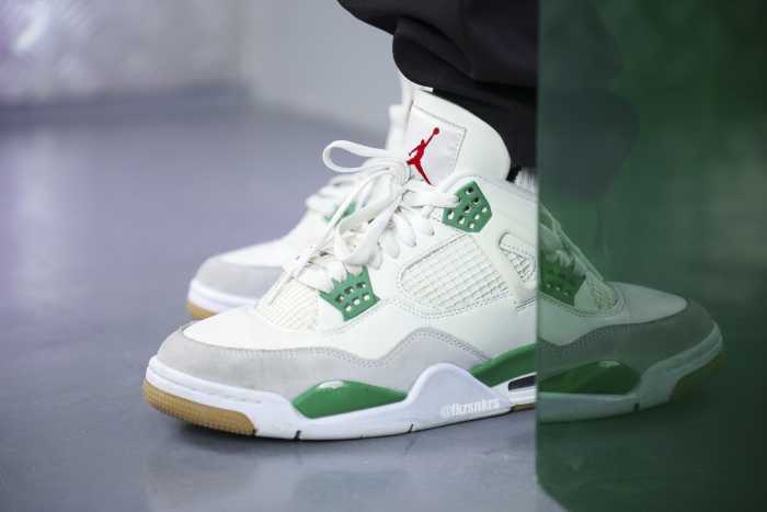 US Warehouse: Nike SB x Air Jordan 4 “Pine Green” 2023 ( A1)
