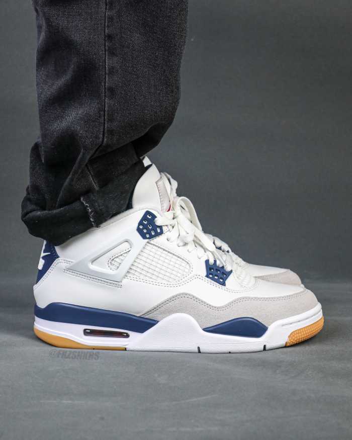 US Warehouse: Nike SB x Air Jordan 4 “Navy Blue” 2025 (A1)