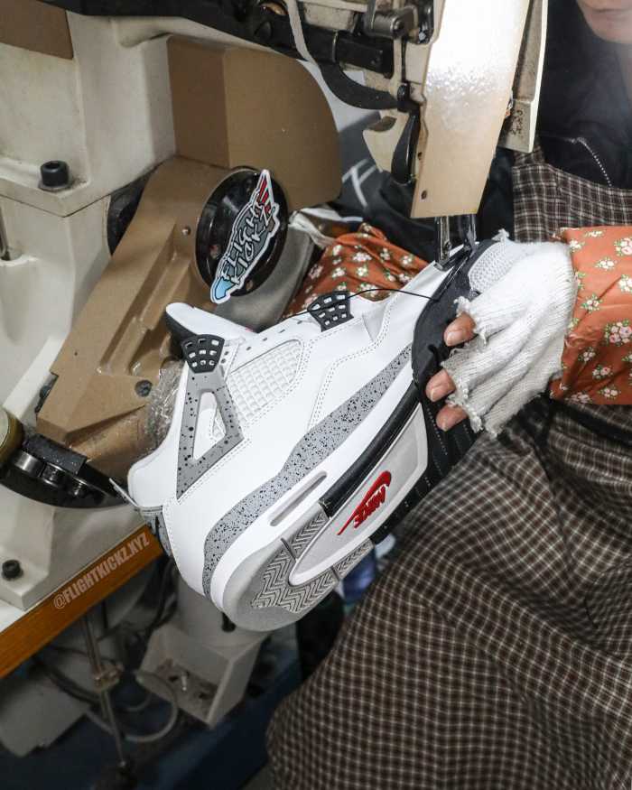 US Warehouse:Air Jordan 4 Retro OG 'White Cement' 2025 ( A1)