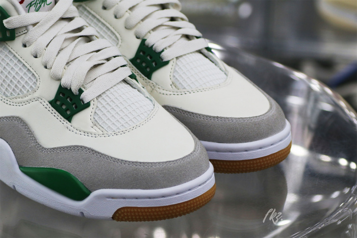 US Warehouse: Nike SB x Air Jordan 4 “Pine Green” 2023 ( A1)