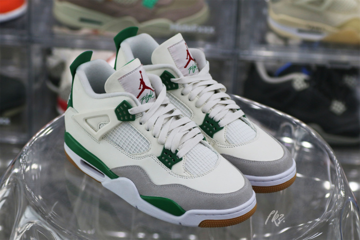 US Warehouse: Nike SB x Air Jordan 4 “Pine Green” 2023 ( A1)