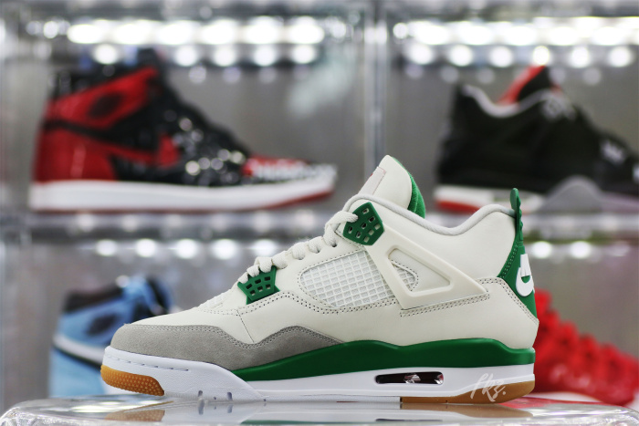 US Warehouse: Nike SB x Air Jordan 4 “Pine Green” 2023 ( A1)