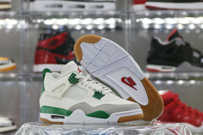 US Warehouse: Nike SB x Air Jordan 4 “Pine Green” 2023 ( A1)